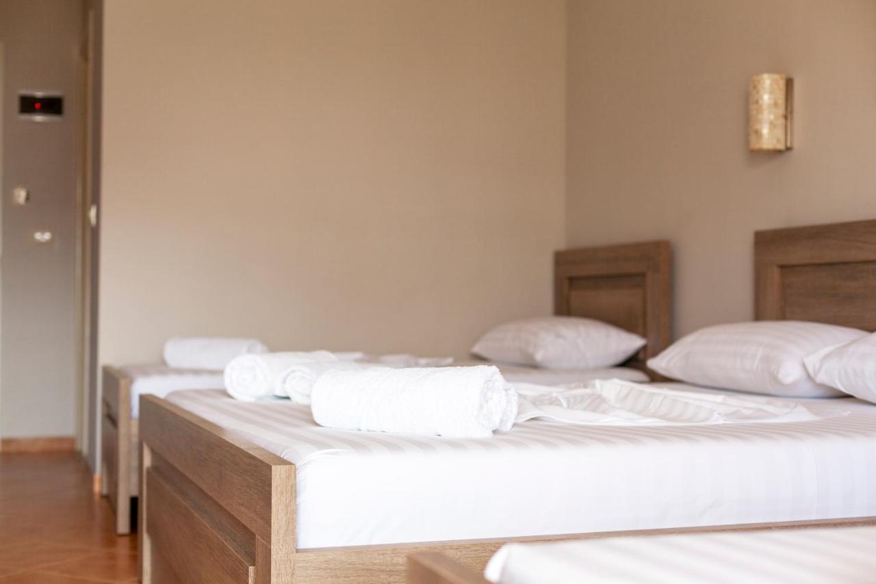 Toni Retzo Rooms ヒマラ エクステリア 写真